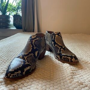 Madewell Sonia Snakeskin Ankle Boots